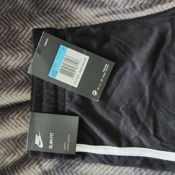 Nike track pants - Picture 3 of 3